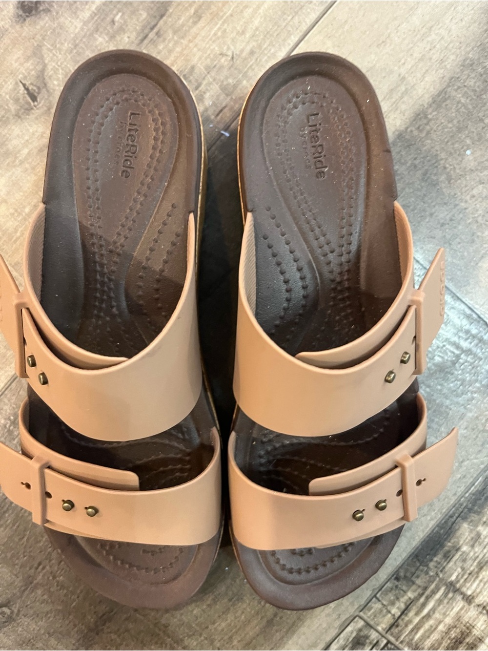 Crocs Brooklyn Double Buckle Platform Sandals LITERIDE Cork Wedge Taupe Womens 8 - Picture 2 of 9